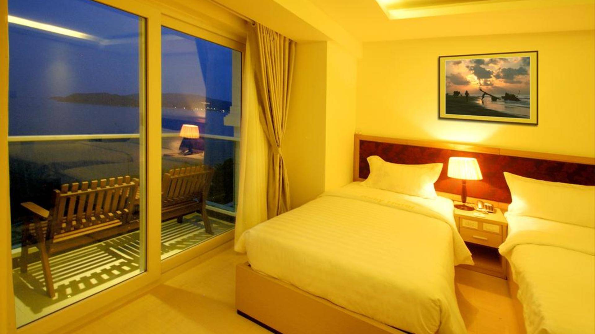 Отель ruby hotel 2*, нячанг, вьетнам - описание, фото, отзывы | туры в отель ruby hotel 2* со скидкой до 5%. продажа путевок в г. мытищи, королев, пушкино - rcc-travel.ru