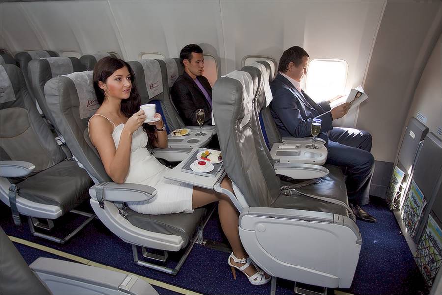 Сколько стоит билет бизнес класса в самолёте? (в сравнении с обычным билетом на тот же рейс)