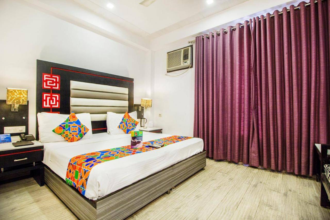 Отель сункоьюрт ятри нью-дели (suncourt hotel yatri new delhi), государство индия, бронировать