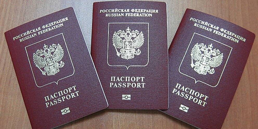 По какому паспорту лететь в армению