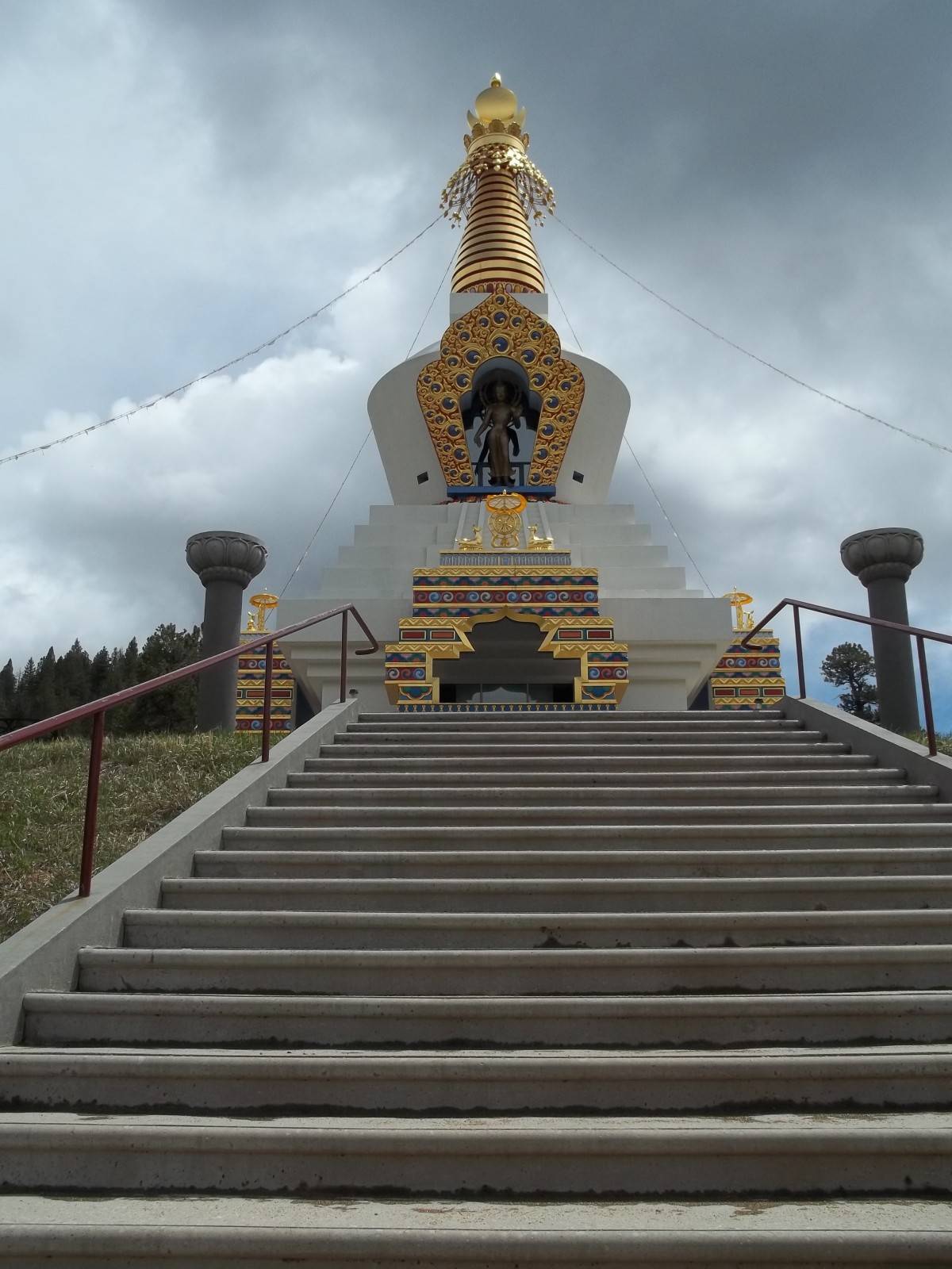 Храмы тысячи будд в шести восточных странах
