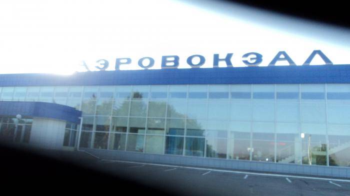 Описание, основная информация и фото международного аэропорта новокузнецка. какие гостиницы рядом и как добраться?