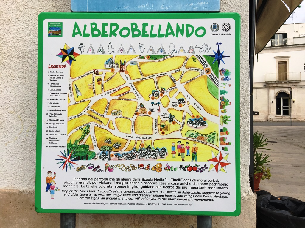 Альберобелло - сказочный город труллей в италии