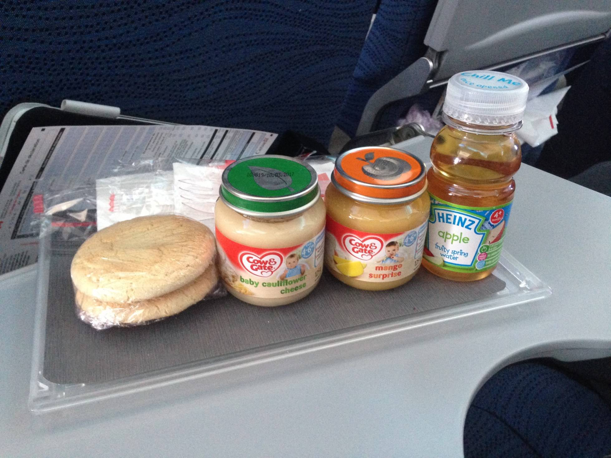 Детское питание на борту самолета