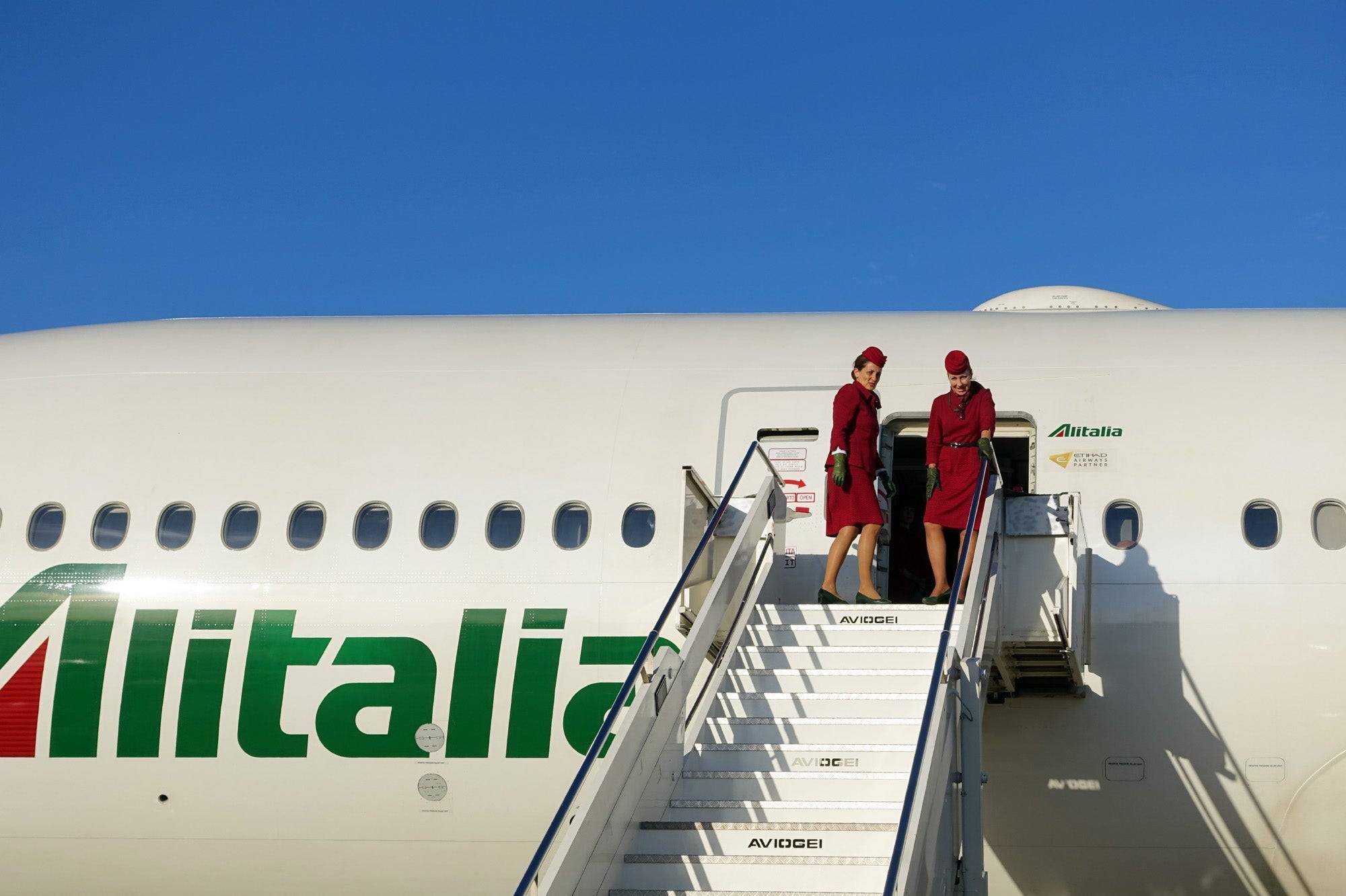 «alitalia» (алиталия): авиакомпания италии и её особенности