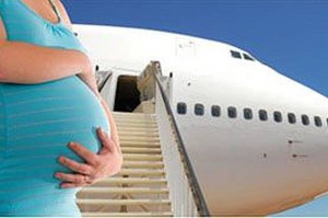 Можно ли беременным летать на самолете: рекомендации