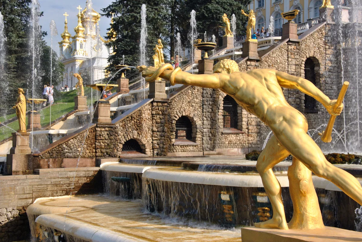 Достопримечательности петергофа: дворцы, фонтаны и парки