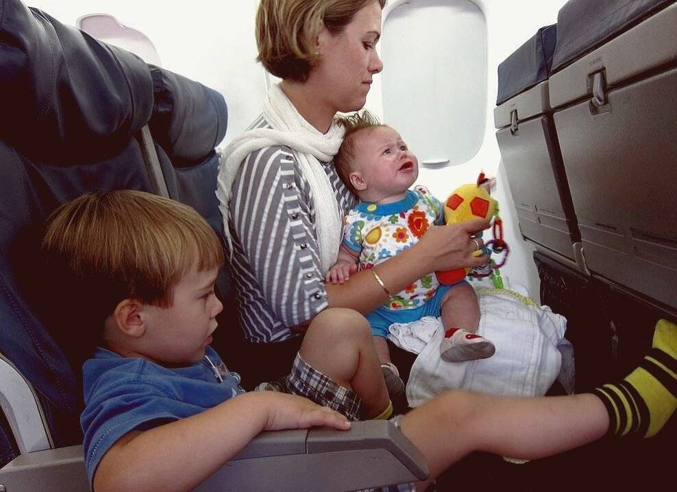 В самолет с грудным ребенком: как лететь?