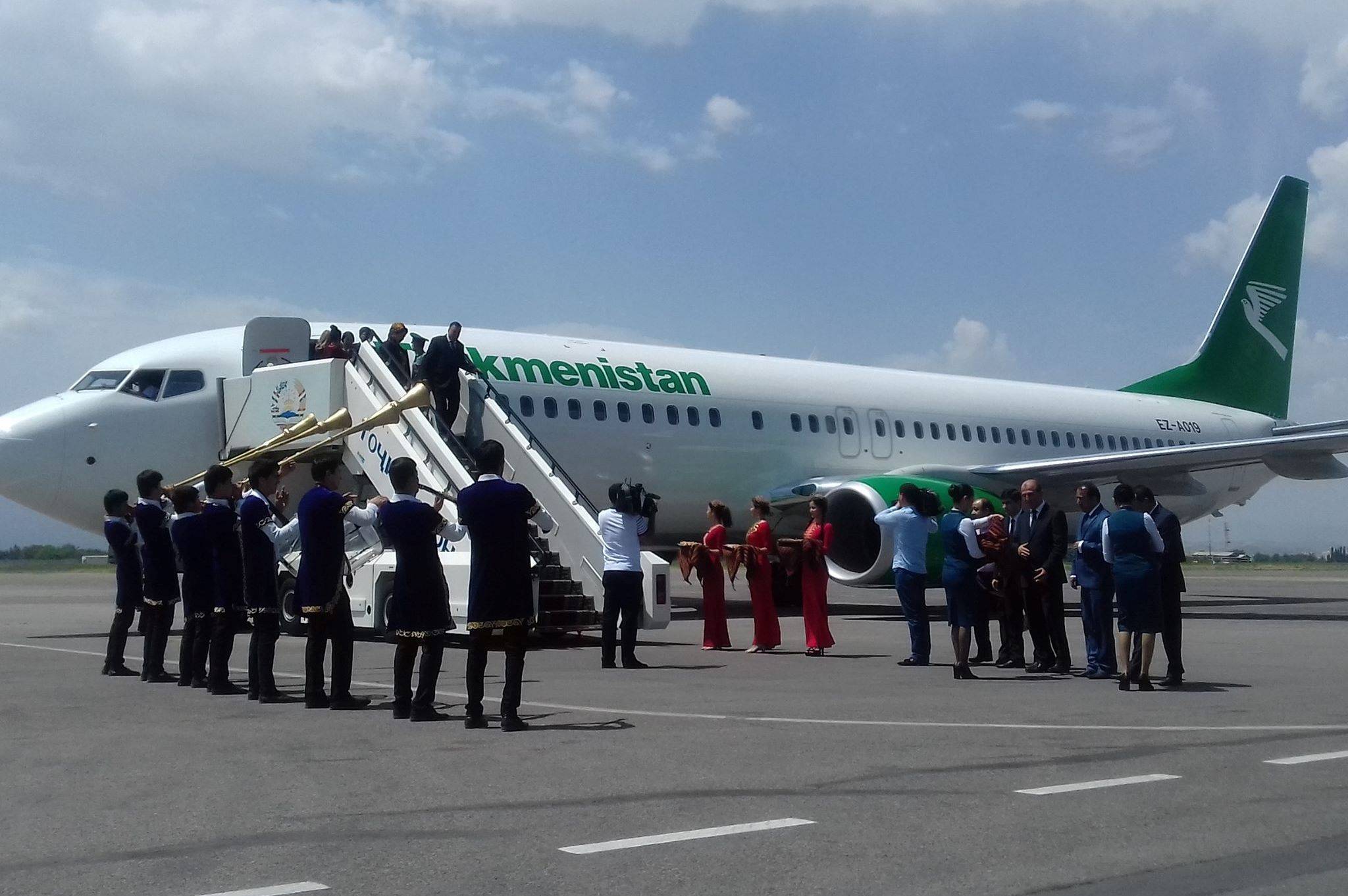 Билет аэропорт самолет таджикистан авиабилет билет иркутск новосибирск