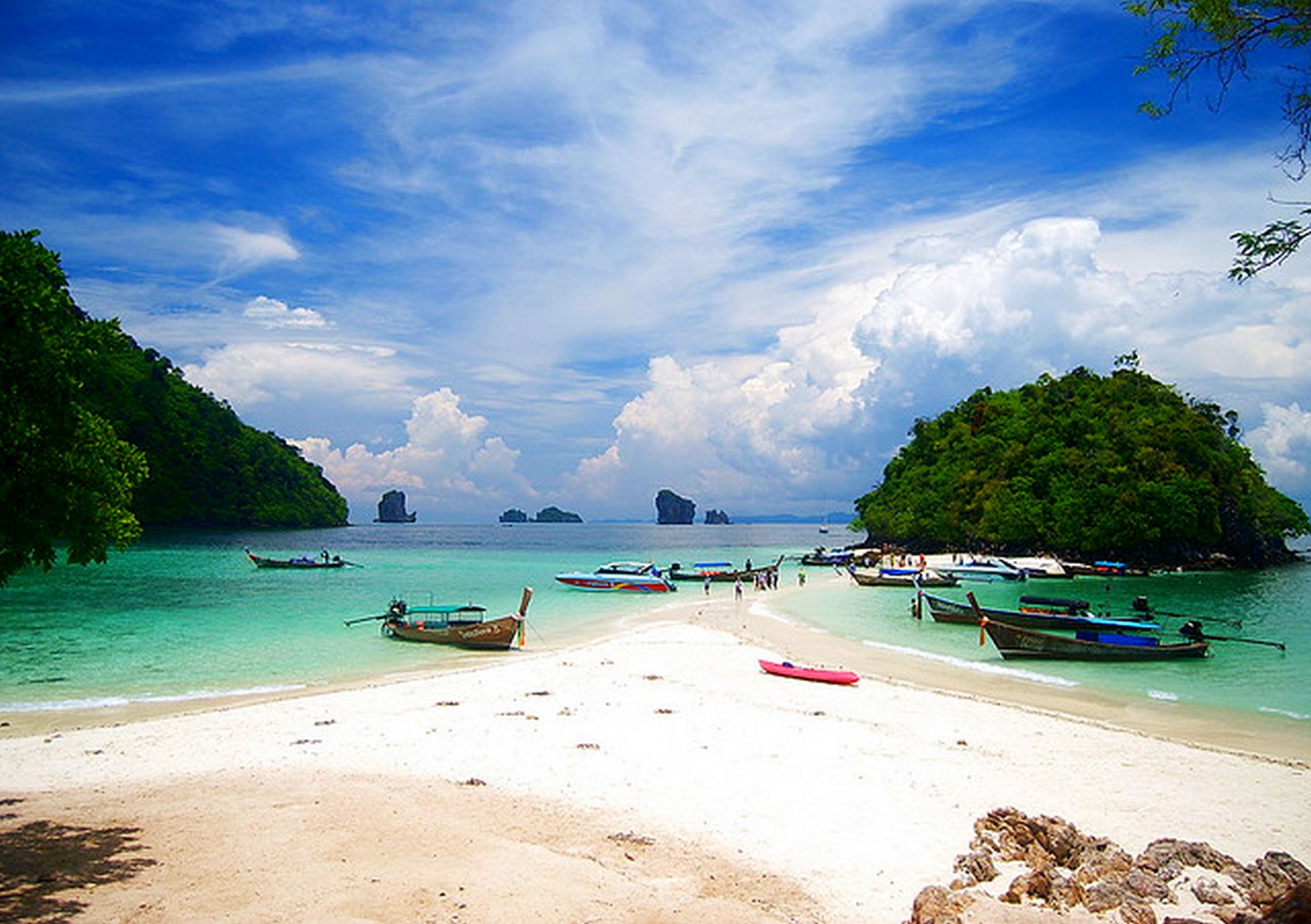 Какое море в таиланде на паттайе