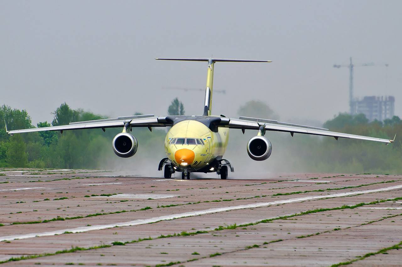 Самолет Ан-178: ТТХ, фото