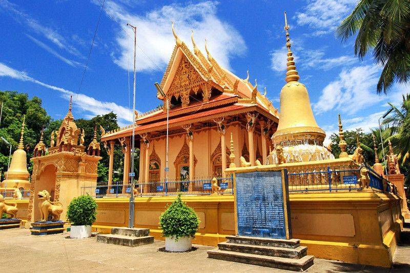 Малайзия камбоджа. Баттамбанг Камбоджа. Пномпень достопримечательности. Городок Баттамбанг. Баттамбанг город фото.