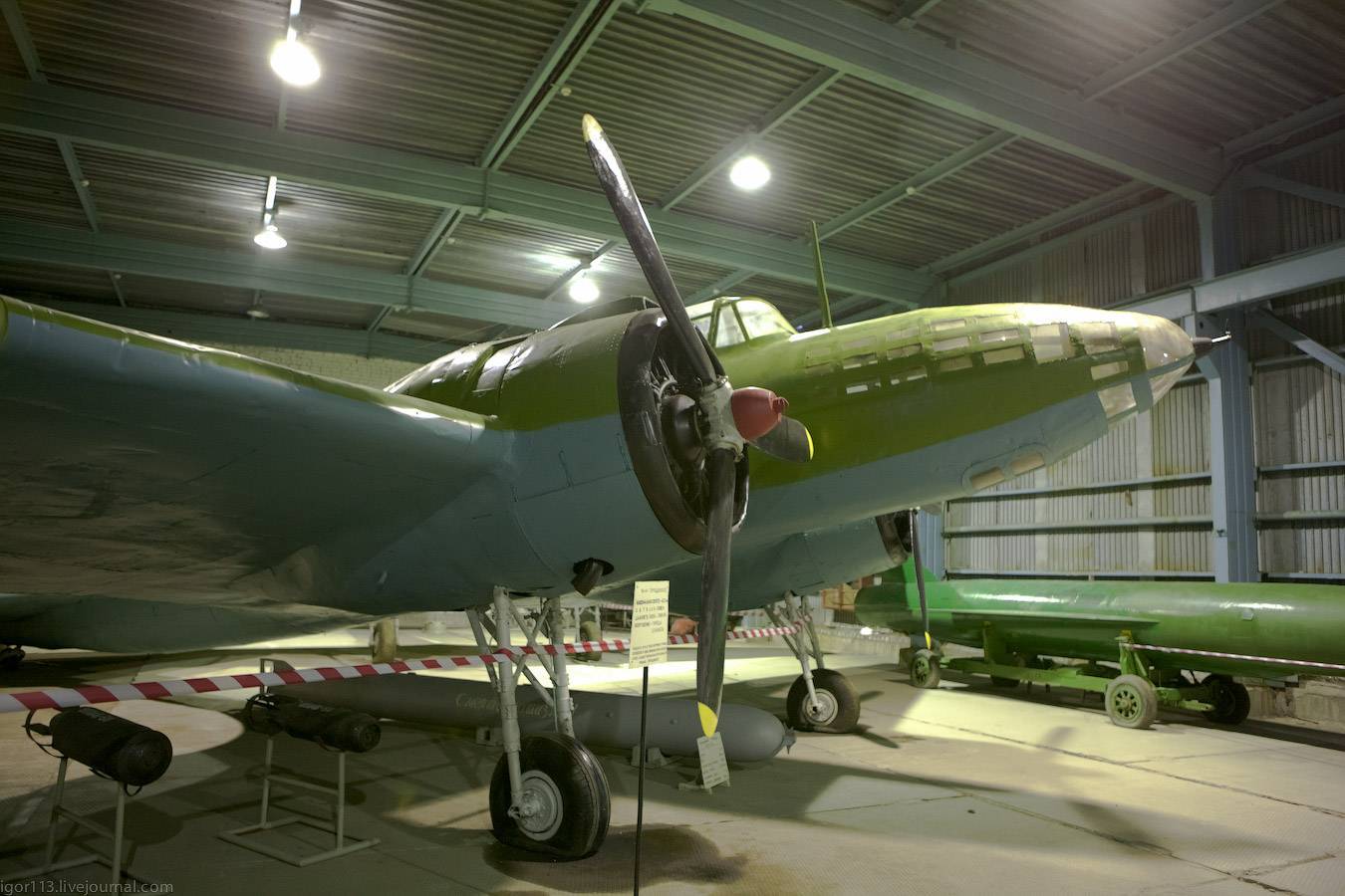 Самолет ил-28: краткое описание, технические характеристики, фото