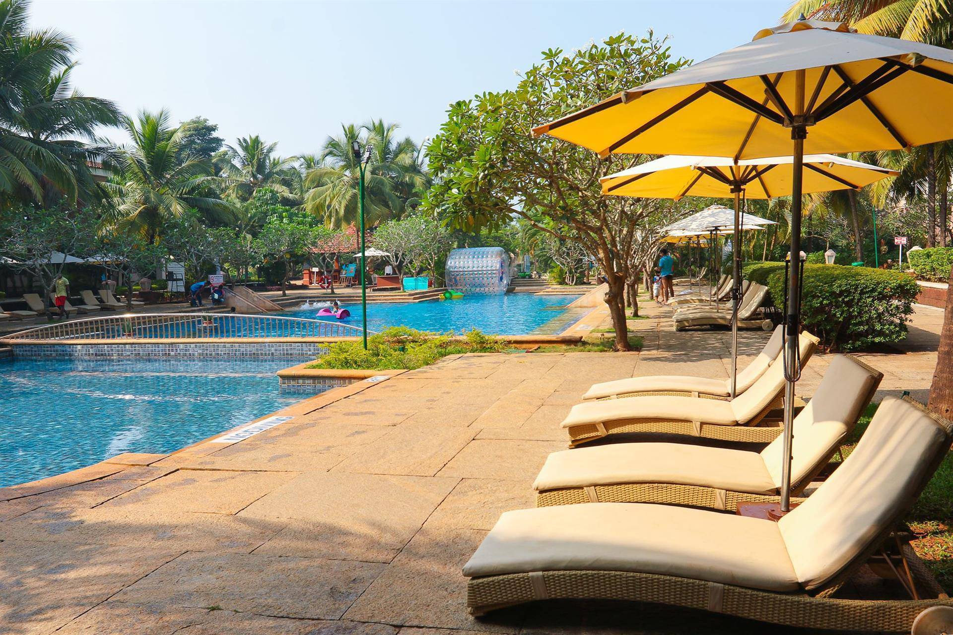 Club mahindra varca beach resort 4* (индия/гоа южный/варка). отзывы отеля. рейтинг отелей и гостиниц мира - hotelscheck.