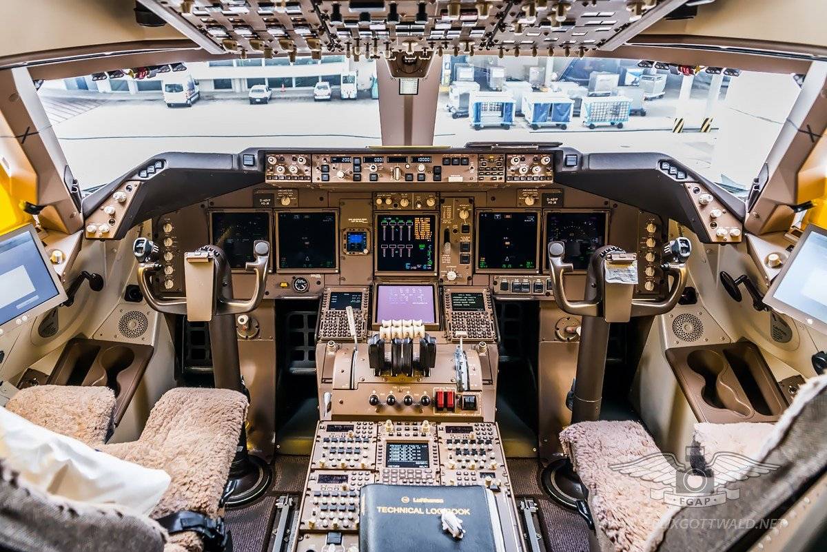 Технические характеристики боинг 747: скорость полета, вместимость