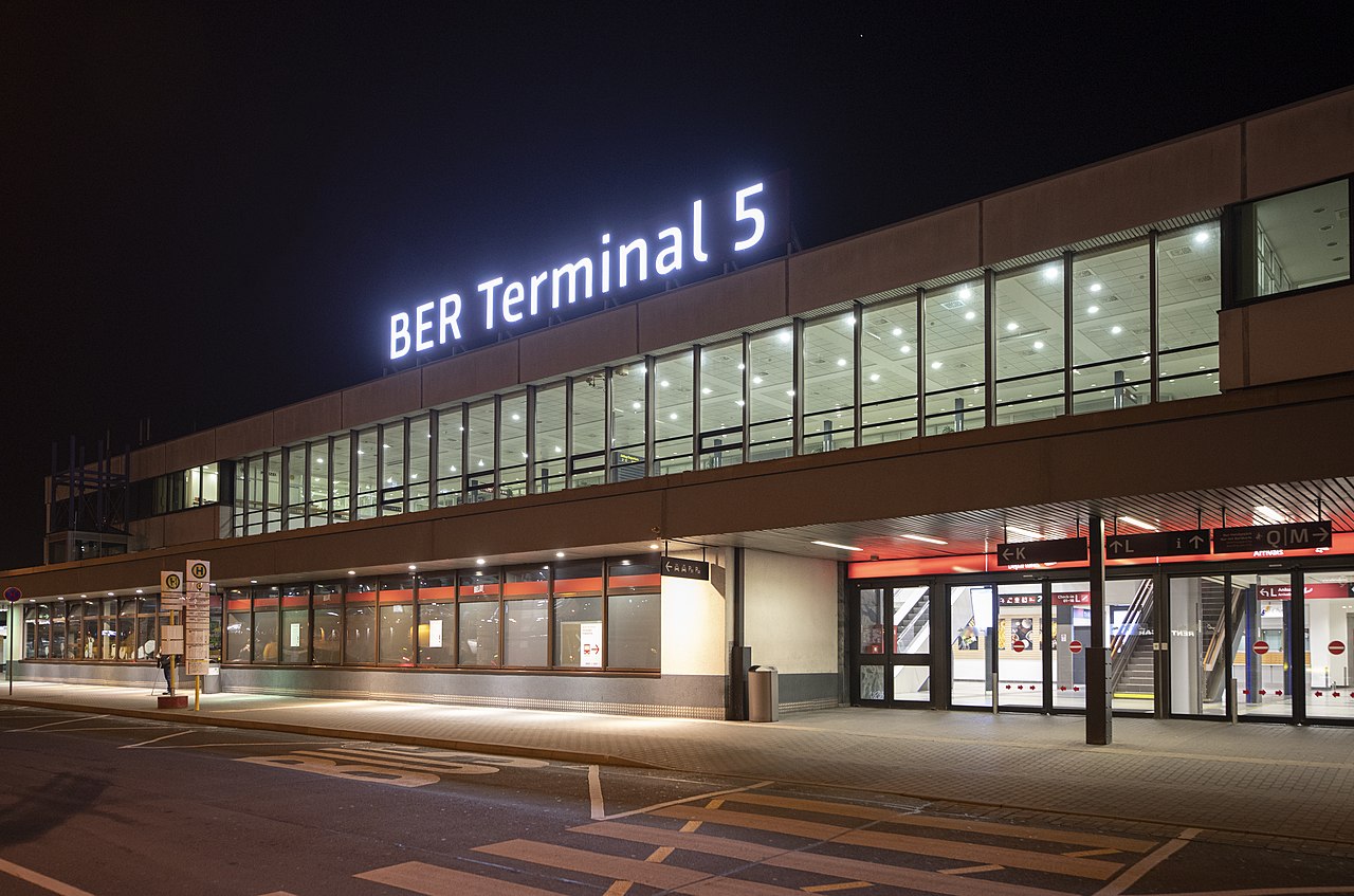 Аэропорт берлин