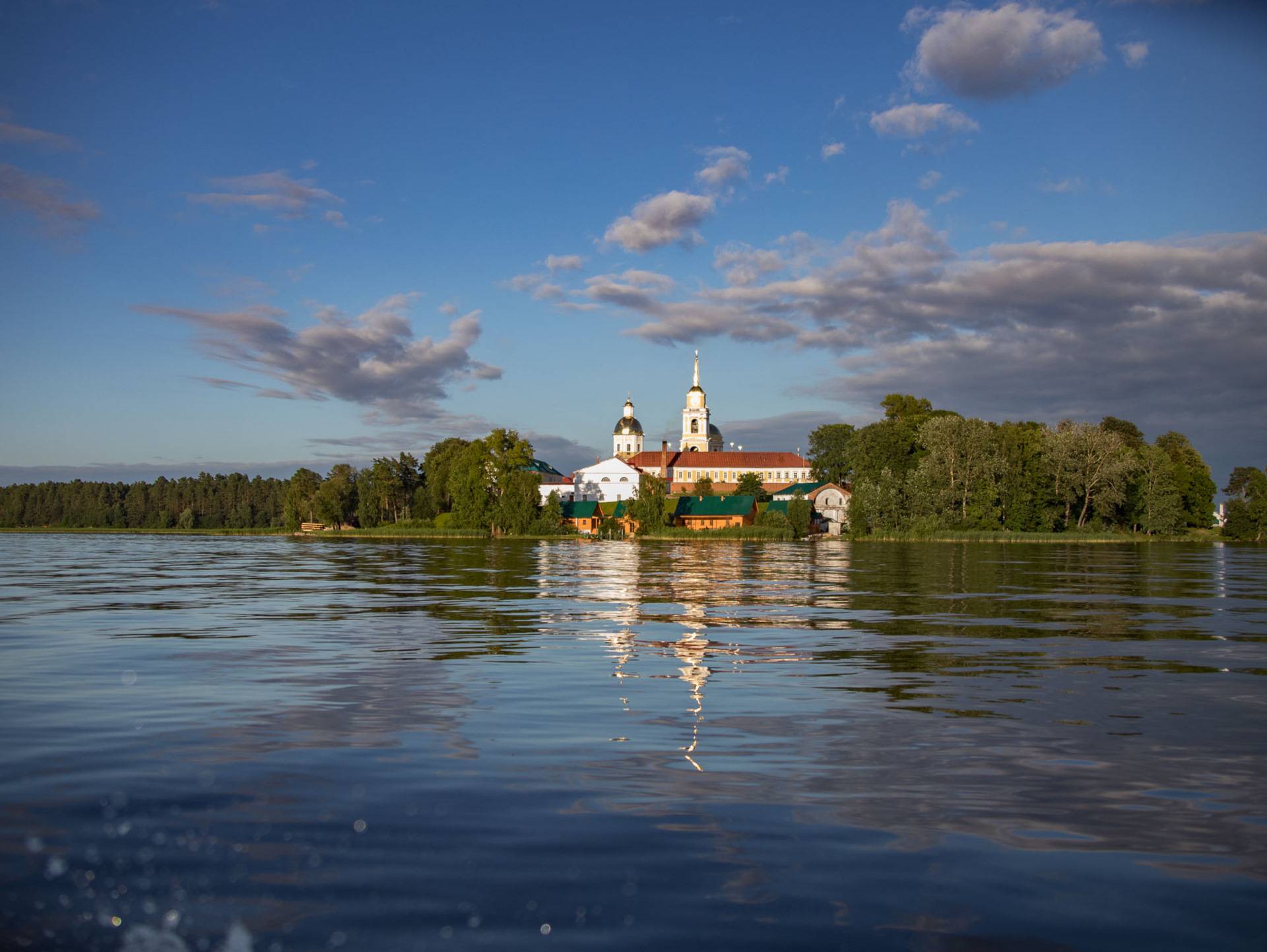 Топ 20 — достопримечательности озера селигера (россия - центральный р-н) - фото, описание, что посмотреть в озере селигере