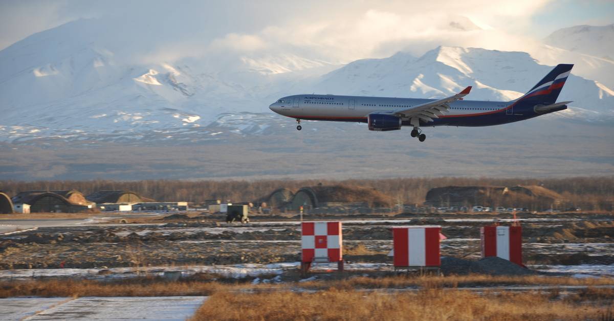 Как добраться от аэропорта елизово до петропавловска | авиакомпании и авиалинии россии и мира