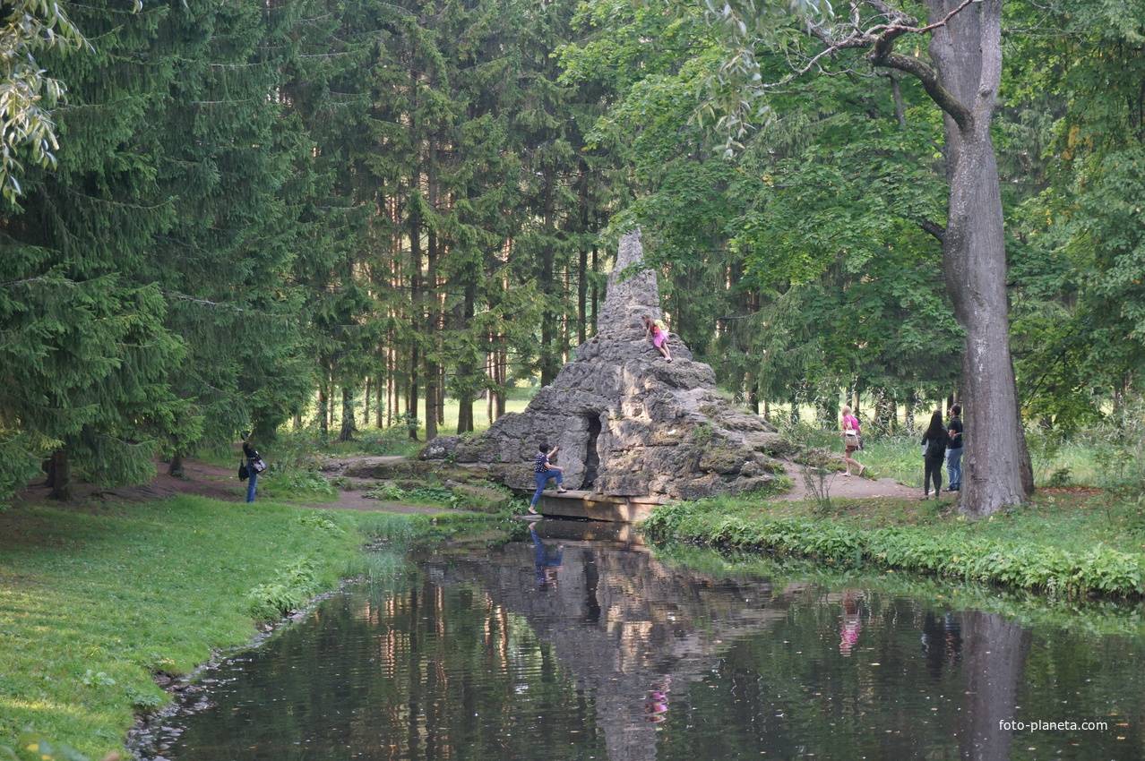 Рим пушкино парк. Пушкинский парк в Кейла. Екатериновский парк в Карелии. Екатерининский ПАРКВХОД. Густа место парк Пушкина.