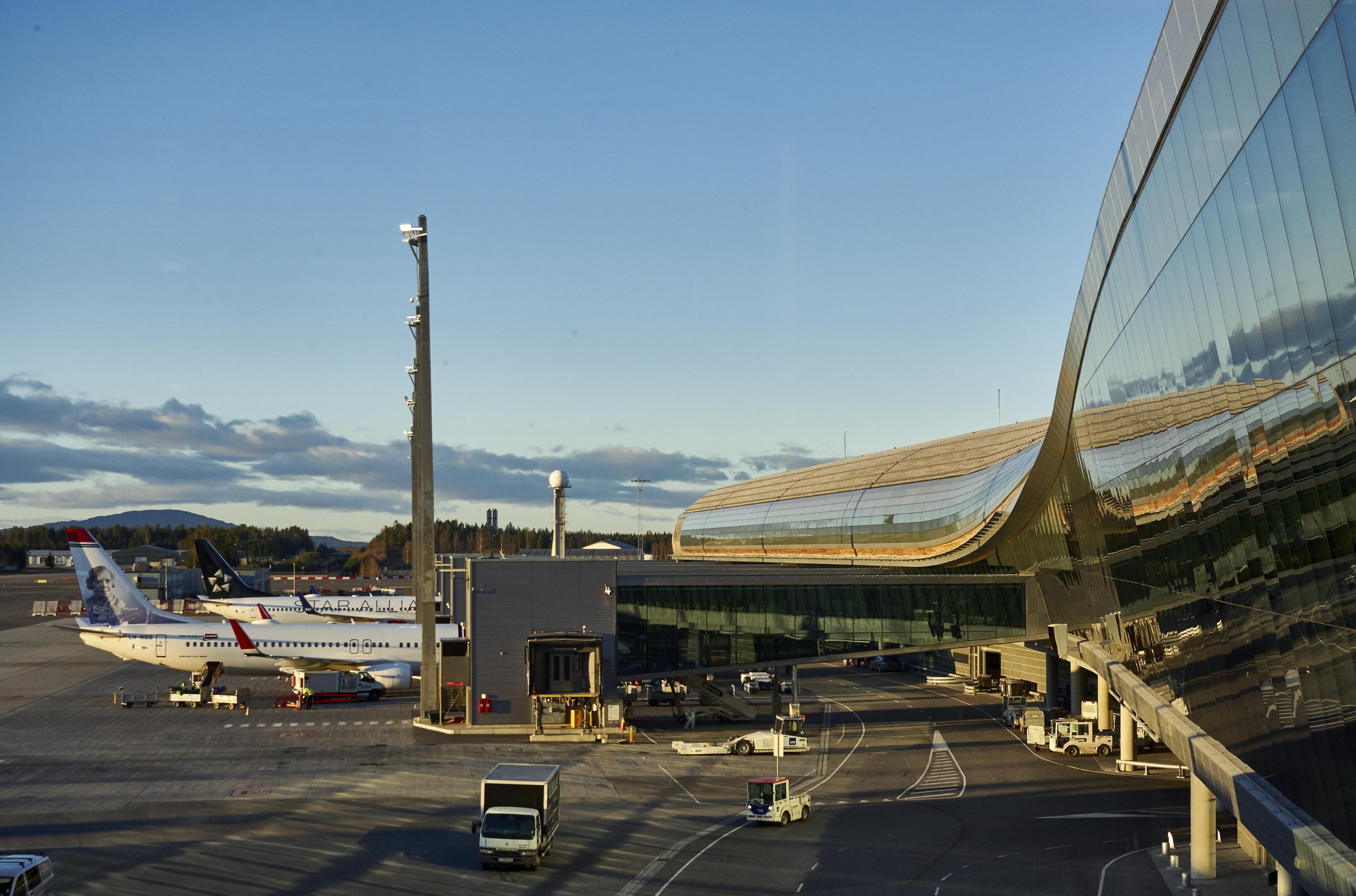 Аэропорт осло (норвегия), узнать расписание на самолет из аэропорта осло, онлайн табло прилета и вылета