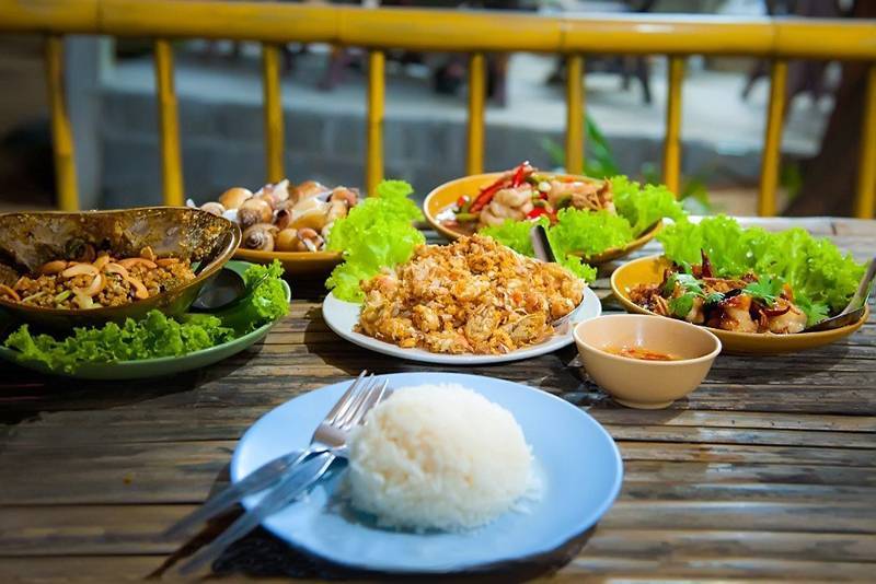 10 лучших тайских блюд которые обязательно нужно попробовать. сладости таиланда