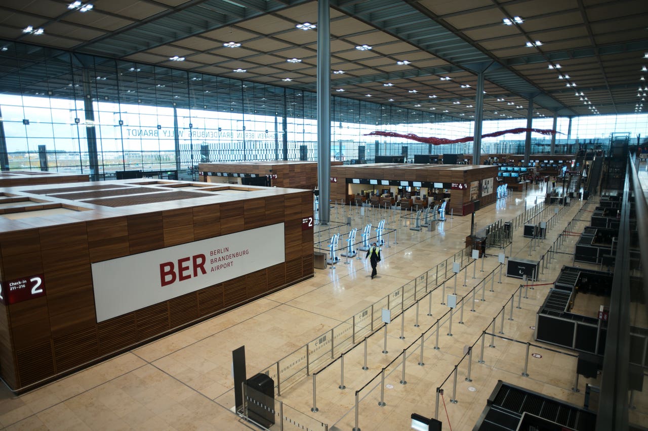 Аэропорты берлина: тегель, шёнефельд | easy travel