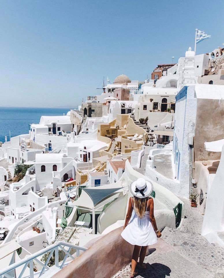 Куда лучше лететь в Грецию