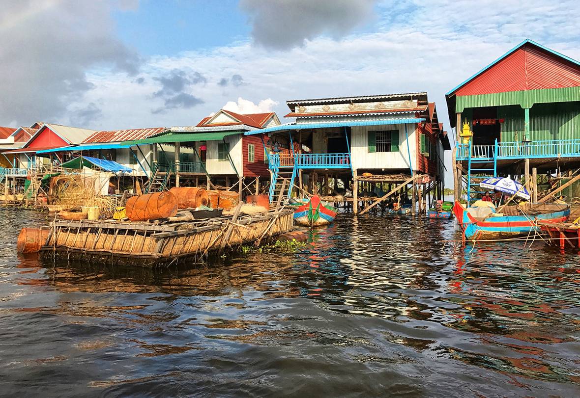 Камбоджа. озеро тонлесап - город на воде