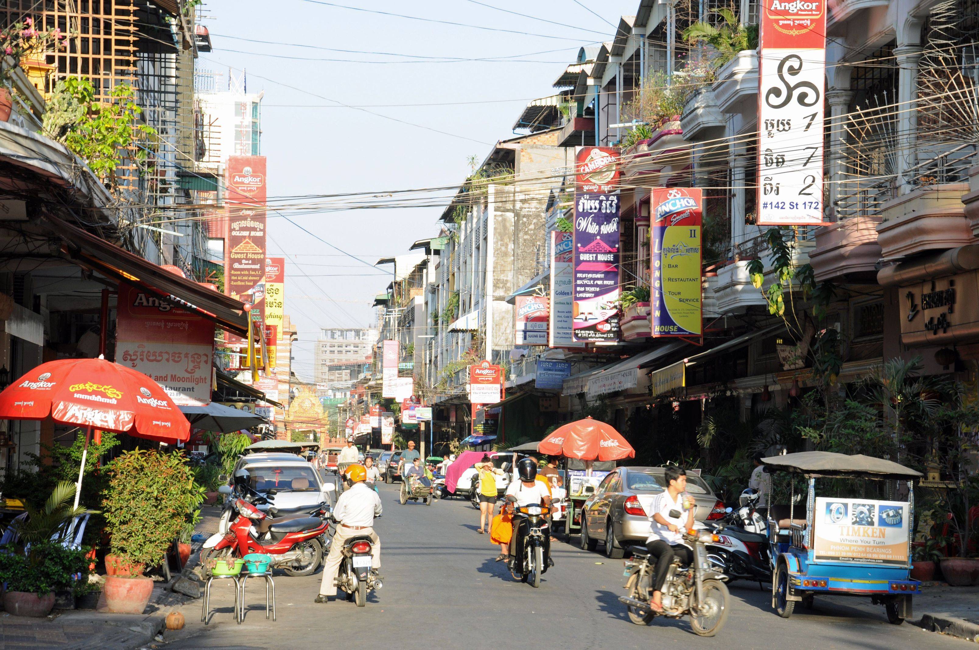 12 поводов бросить всё и свалить в Пномпень