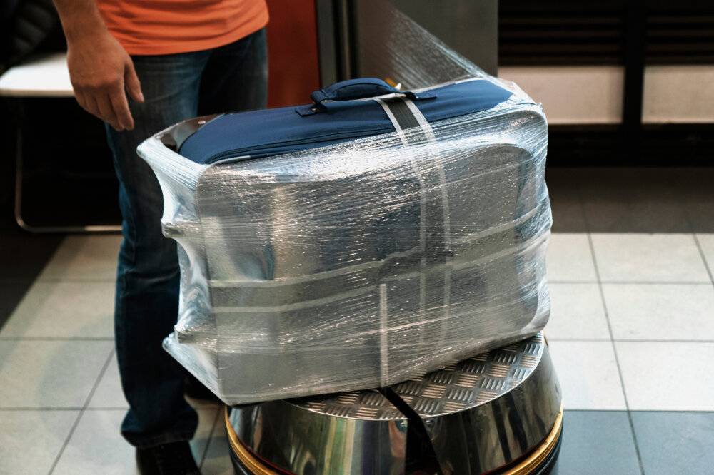Упаковка багажа в домодедово: стоимость, есть ли бесплатно