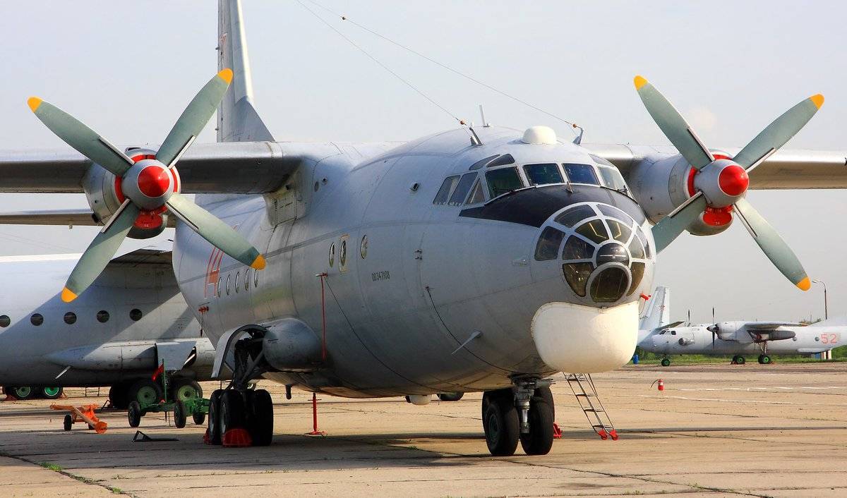 Ан-26 — один из лучших легких самолетов военно-транспортной авиации