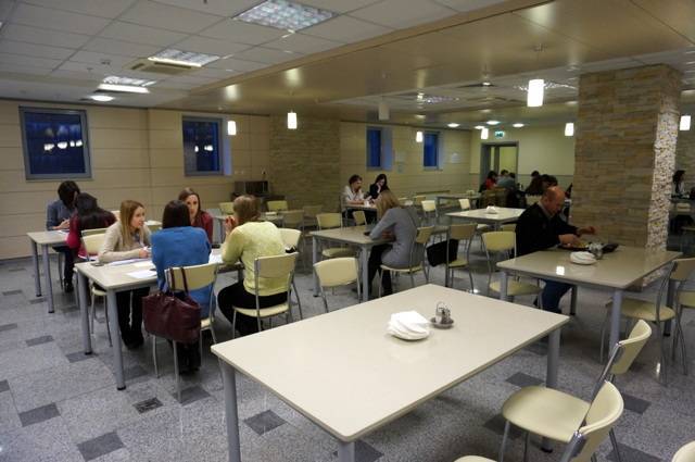 Рестораны и кафе в аэропорту внуково: где дешевле поесть