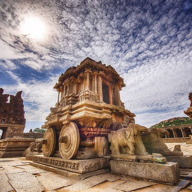 Хампи в индии  – знаменитые руины древнего виджаянагара