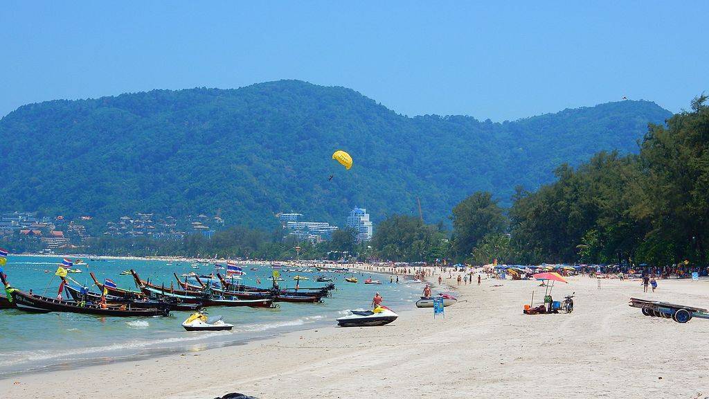 Пляж патонг бич на пхукете (patong beach)