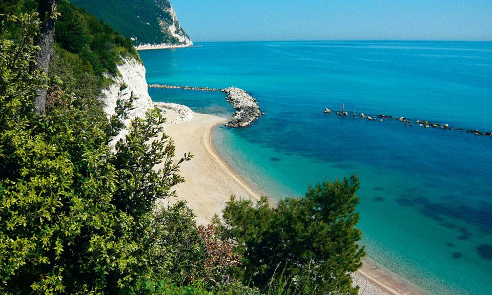 Пляжный отдых в италии. лучшие пляжи италии: фото и отзывы :: syl.ru