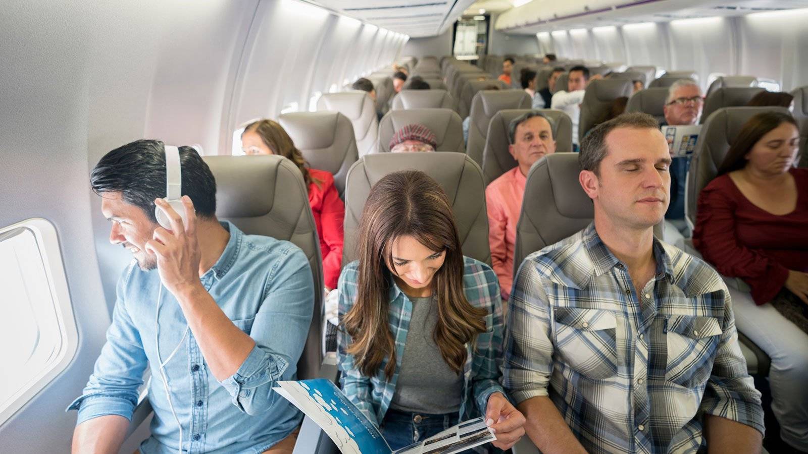 К чему снится  самолет во сне — по 90 сонникам! если видишь во сне самолет что значит?