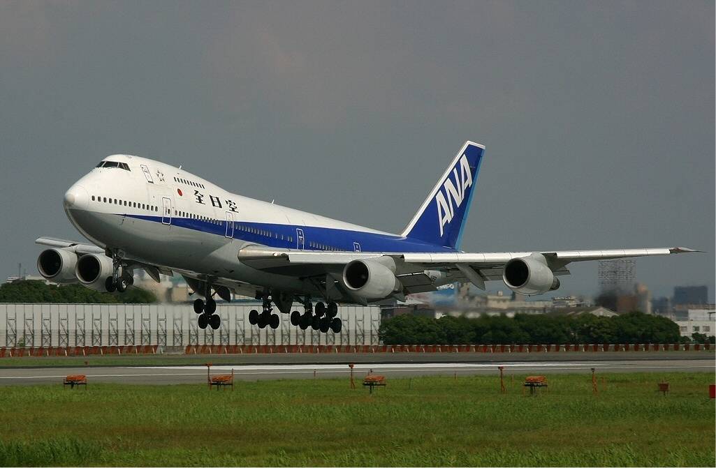 Boeing 747: история, технические характеристики и планировка