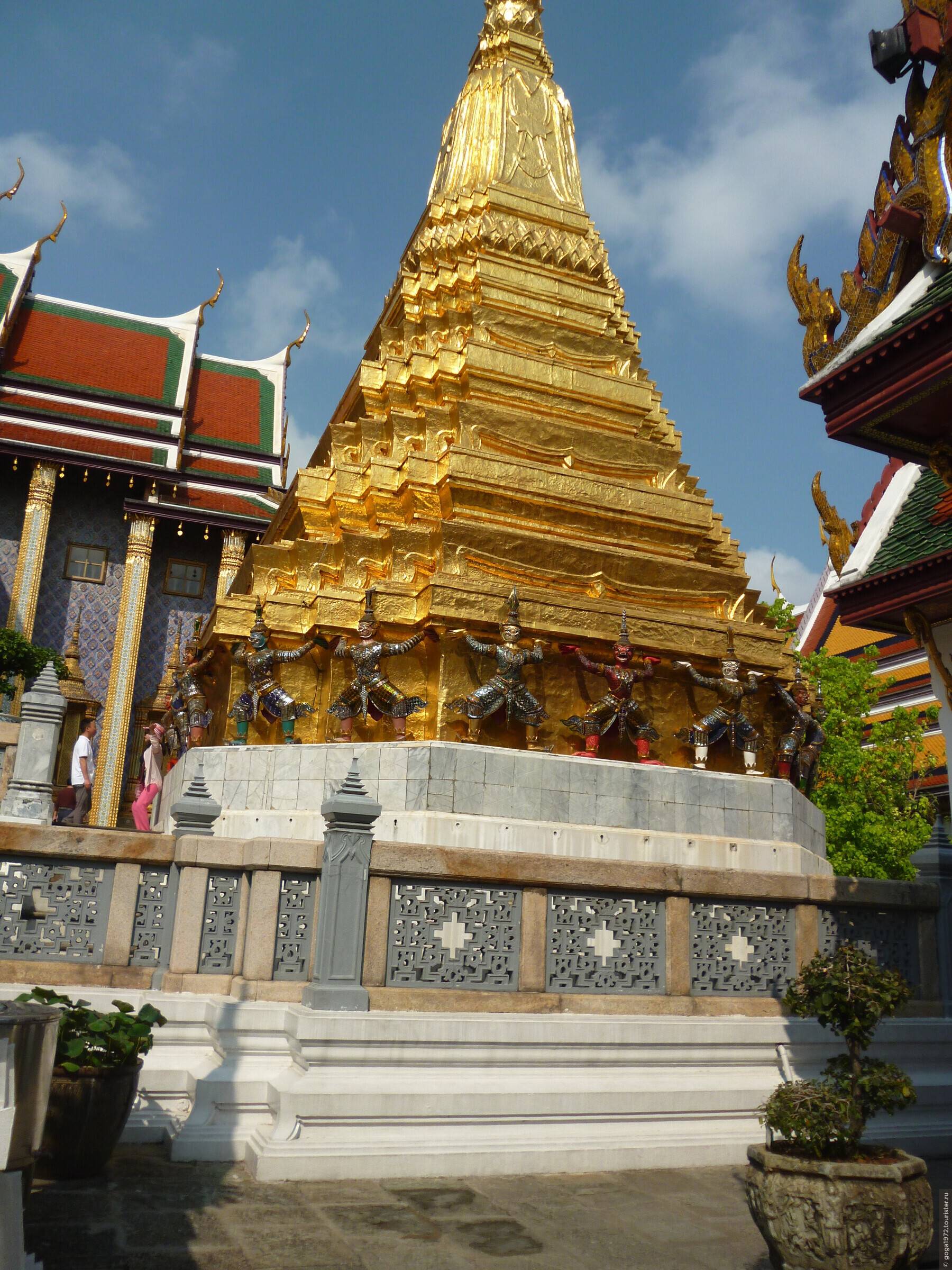 Королевский дворец в бангкоке — что посмотреть, как добраться, режим работы
