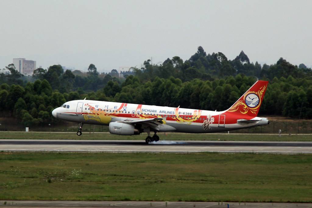 Sichuan airlines (сычуаньские авиалинии): обзор региональной авиакомпании со штаб-квартирой в чэнду (провинция сычуань)