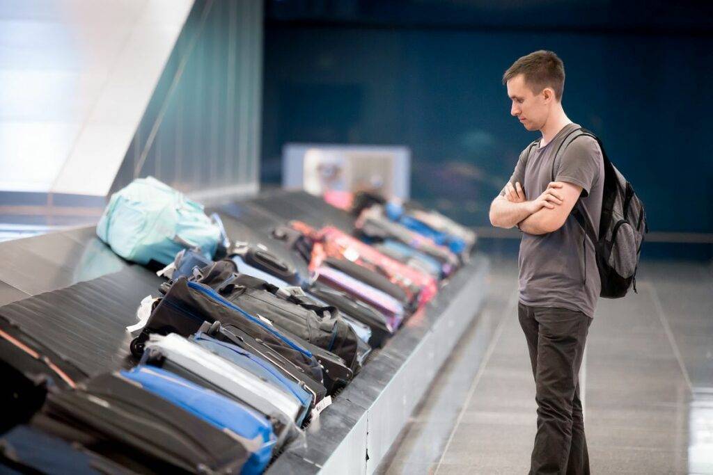 Не сломают ли чемодан в аэропорту? почему багаж возвращается грязным и поврежденным