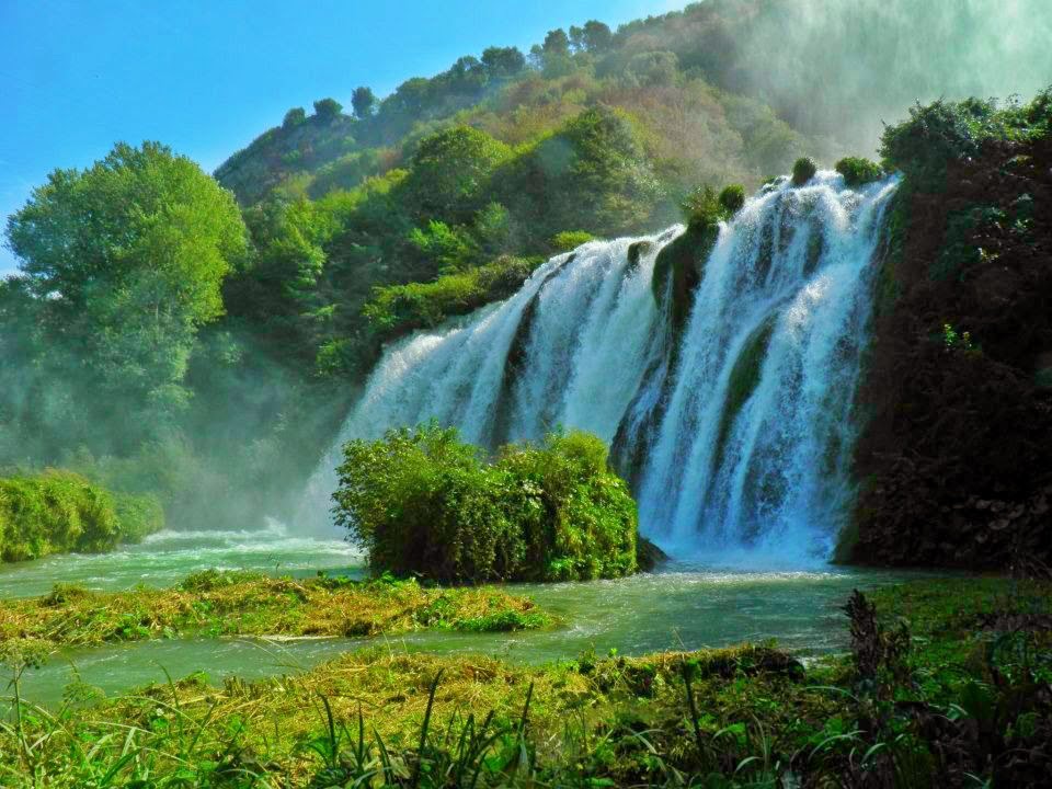 Самые красивые природные и искусственные водопады в мире