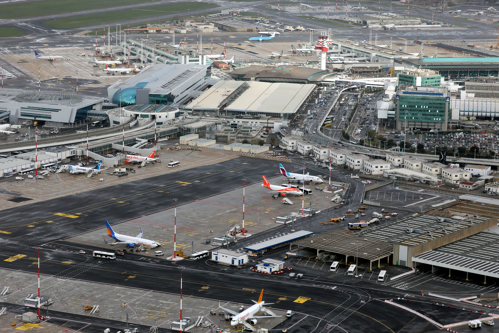 Fco airport. Международный аэропорт Фьюмичино. Аэропорт Рима Фьюмичино. Аэропорт Фьюмичино (Леонардо да Винчи). Аэропорт Леонардо да Винчи Рим.