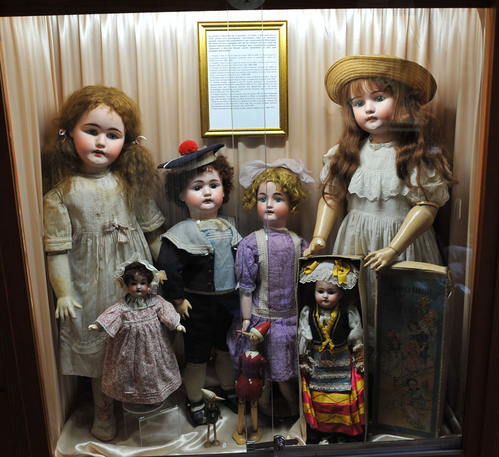 Экскурсия в частный музей  коллекционных кукол наталии алёшиной | страна мастеров