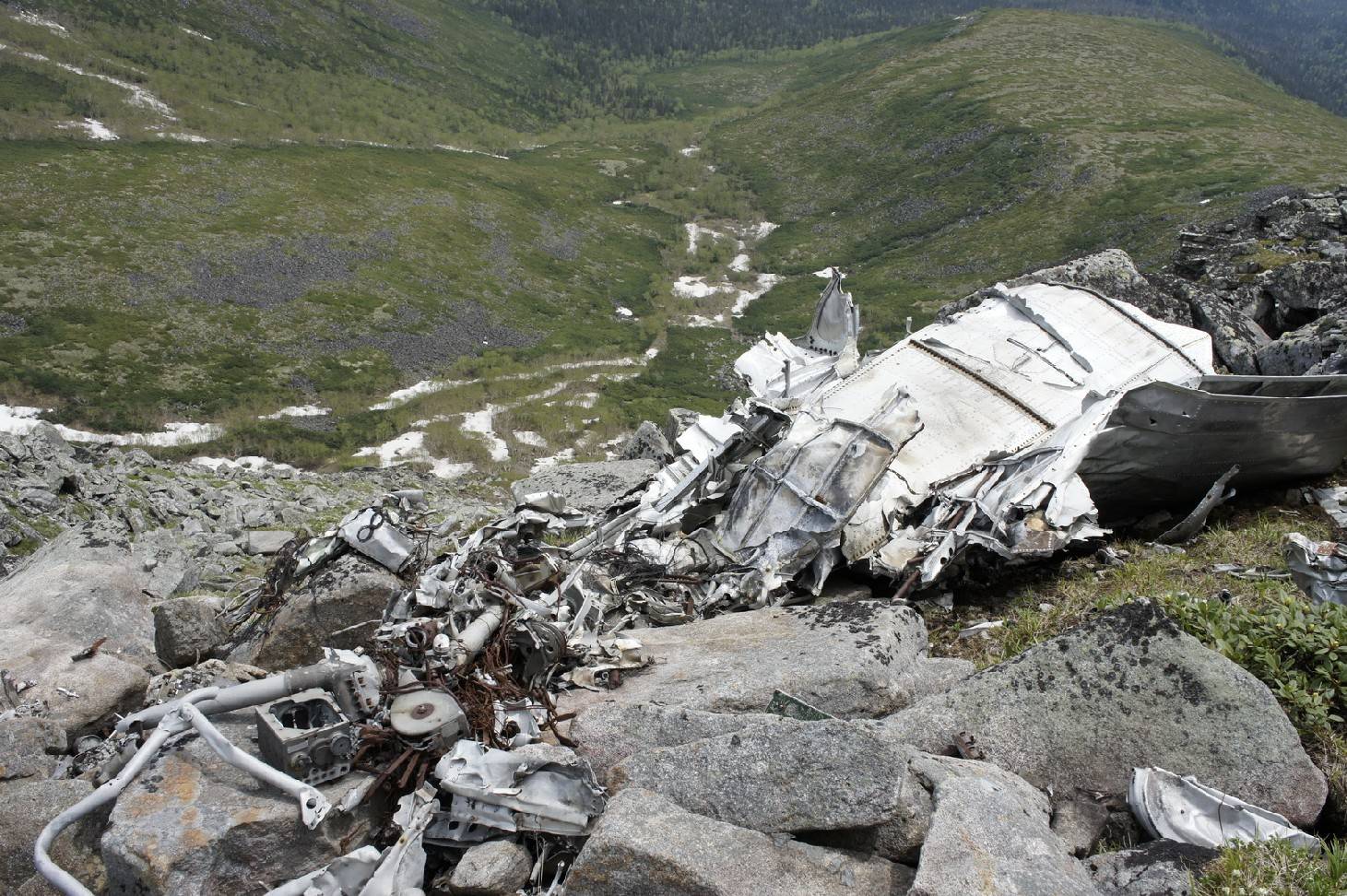 Самолет ту-154 упал под иркутском > авиакатастрофы > momento mori > культура > информационный портал «грот»
