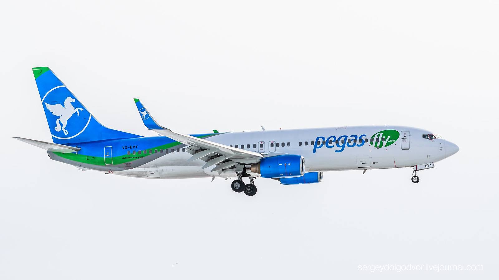 Авиакомпания  pegas fly (икар)