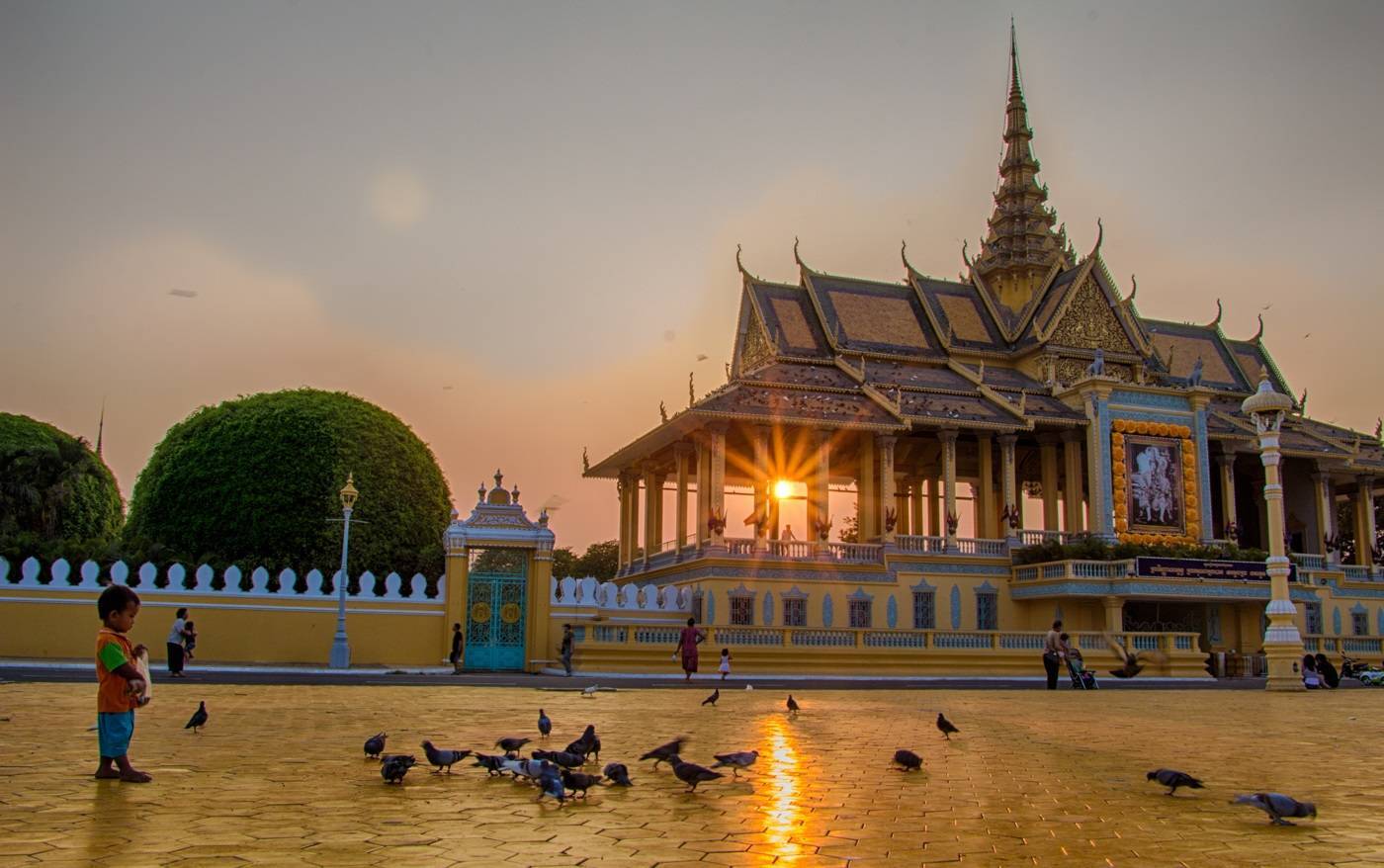 Путеводитель по пномпеню — как добраться, где остановиться и что посмотреть