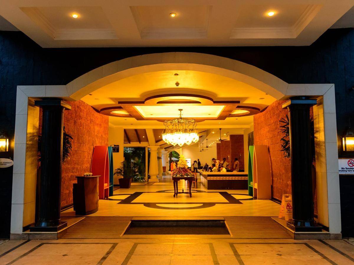 Отель club mahindra emerald palms 5*