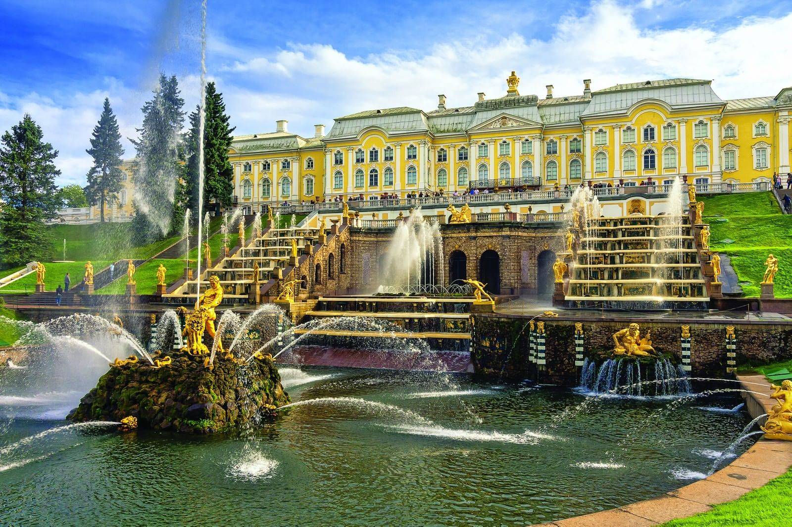 Петергоф ((петродворец) ) — необычные места россии которые стоит посетить