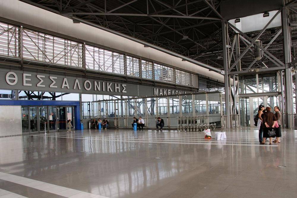 Аэропорт г. салоники (греция) — схема и структура, рейсы и табло, такси и трансфер, отзывы туристов