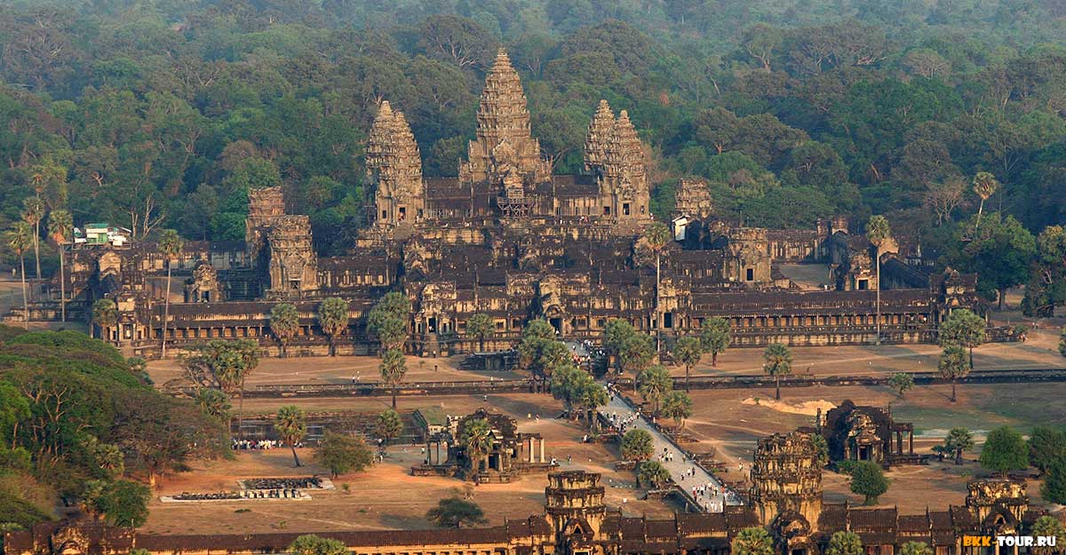 Ангкор-ват — самый большой храм в мире